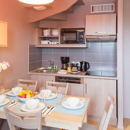 Pierre & La Petite Venise 3* كولمار