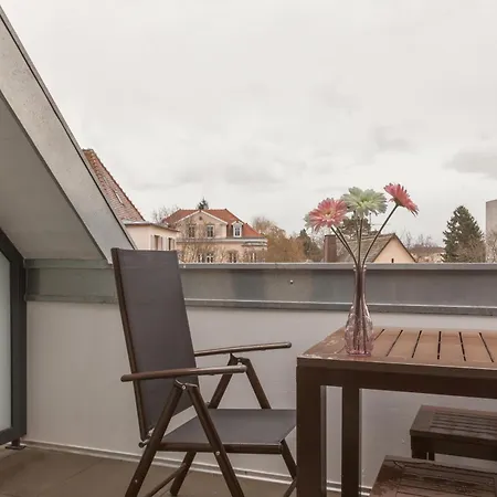 Pierre & La Petite Venise Apart-hotel 3*