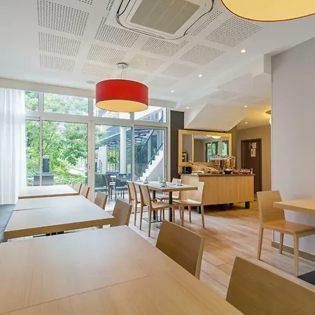 Apart-hotel Pierre & La Petite Venise 3*