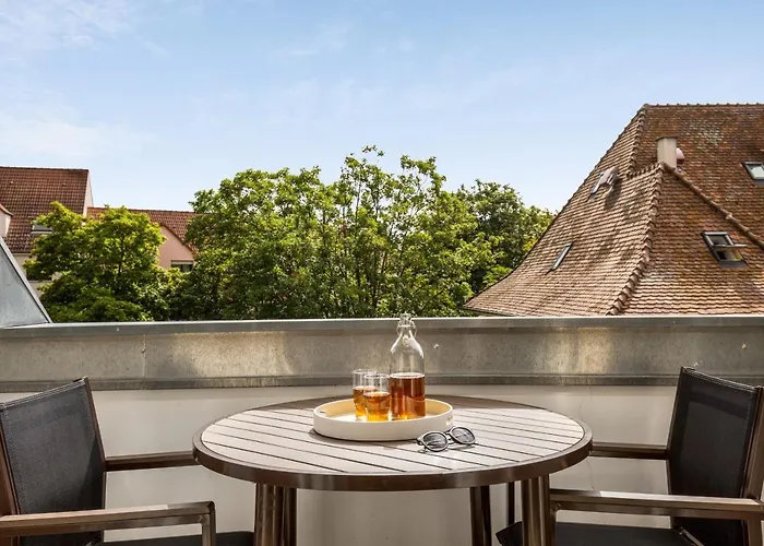 Pierre & La Petite Venise 3*